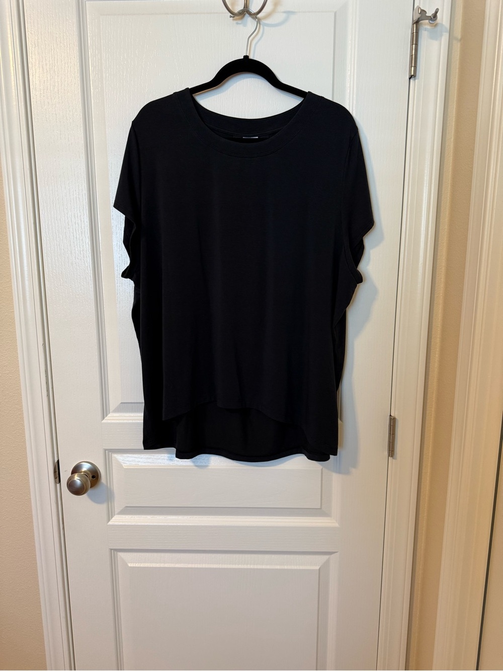 Athleta Black Short Sleeve Layered Tee